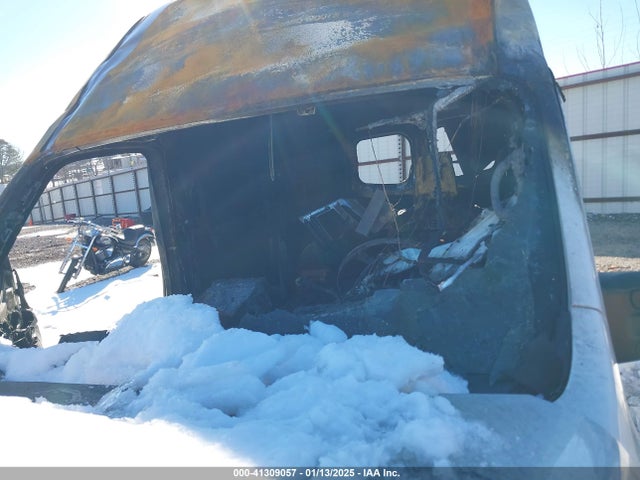 1N6AF0LY6HN805503 Nissan NV CARGO