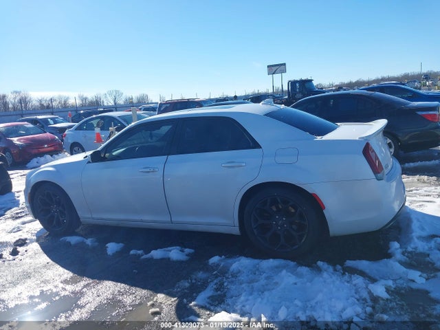 Chrysler 300 2015 2C3CCABG7FH786571 Image 14