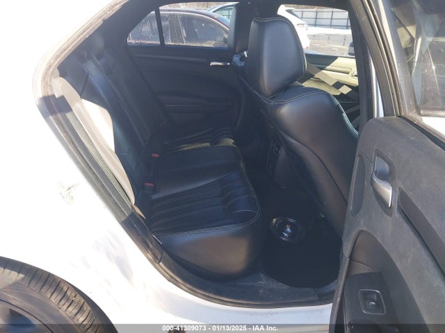 Chrysler 300 2015 2C3CCABG7FH786571 Image 8