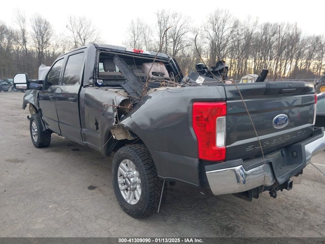 2017 FORD SUPER DUTY F-250 SRW 1FT7W2BT1HEC02912 Photo 2