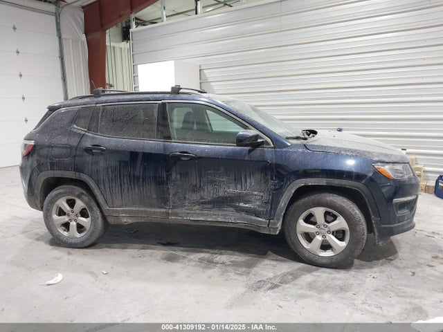 Jeep Compass 2018 3C4NJDBB9JT480164 Image 13