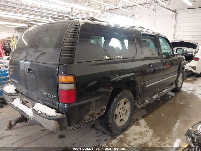 2004 CHEVROLET SUBURBAN 3GNFK16TX4G287786 Photo 3