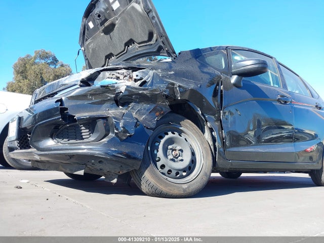 3HGGK5H4XKM741609 Honda FIT LX