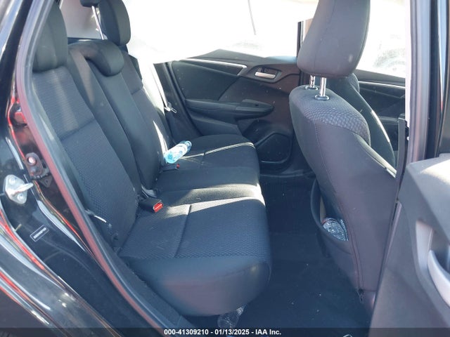 3HGGK5H4XKM741609 Honda FIT LX