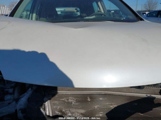 5J6RM4H38EL051117 Honda CR-V LX