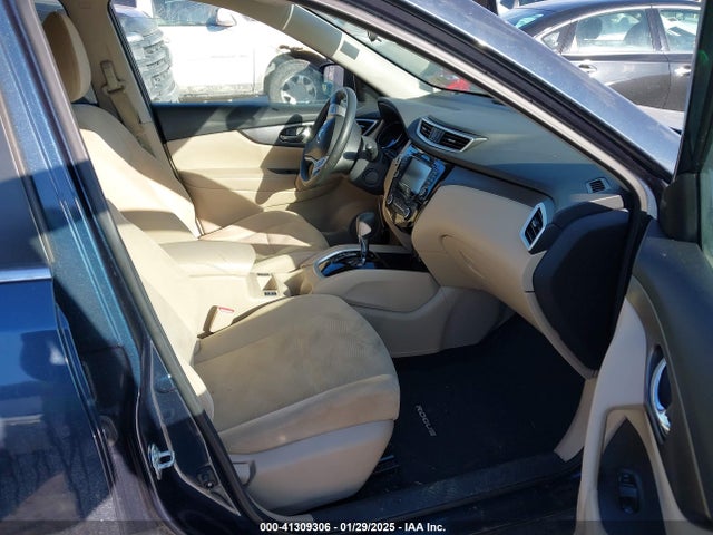 5N1AT2MM3GC789821 Nissan Rogue