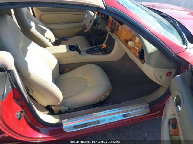 1999 JAGUAR XK8 SAJGX2044XC041556 Photo 4