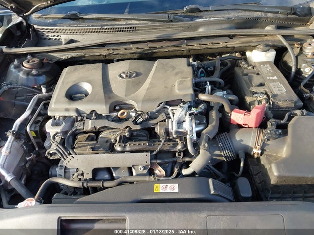 4T1B11HK8JU020584 Toyota CAMRY SE