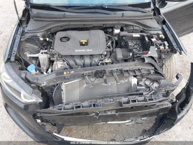 5NPD74LF3HH187236 Hyundai ELANTRA SE