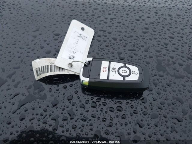 1FMCU0GN2RUB15736 Ford Escape