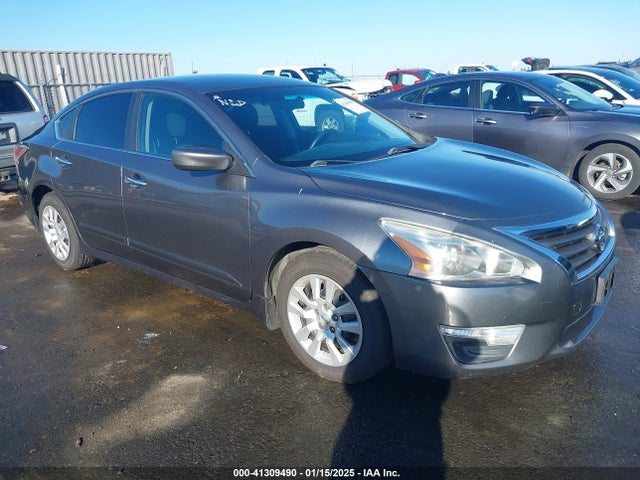 Nissan Altima 2.5 S 2015 1N4AL3AP8FC266114 Image 1