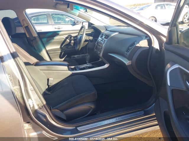 Nissan Altima 2.5 S 2015 1N4AL3AP8FC266114 Image 5