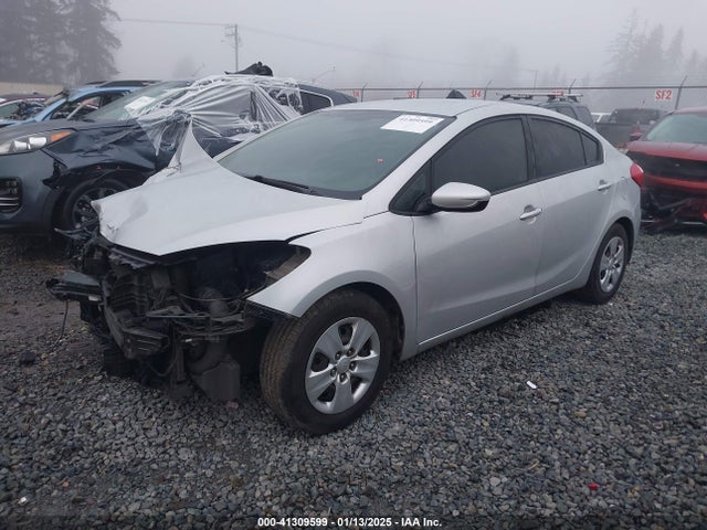 KIA Forte 2016 KNAFK4A67G5615248 Image 2