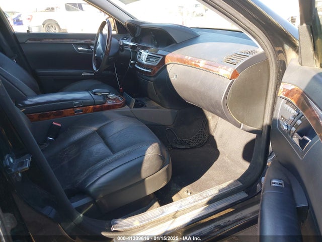 Продажа на аукционе авто 2007 Mercedes-benz S 550, vin: WDDNG71X27A038751, номер лота: 41309616