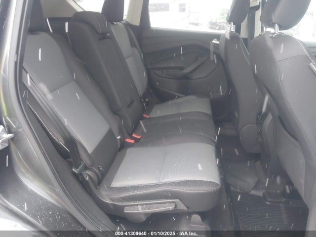 1FMCU9GD0KUA08704 Ford ESCAPE SE