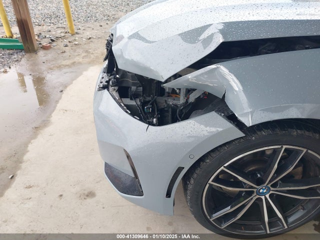 BMW 3 Series 2023 3MW39FF01P8D14279 Image 6