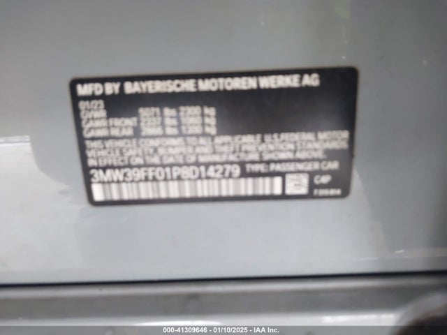 BMW 3 Series 2023 3MW39FF01P8D14279 Image 9