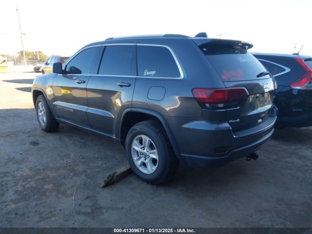 1C4RJFAG2HC608387 Jeep Grand Cherokee Laredo 4x4