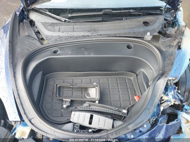 5YJ3E1EA0PF551837 Tesla MODEL 3
