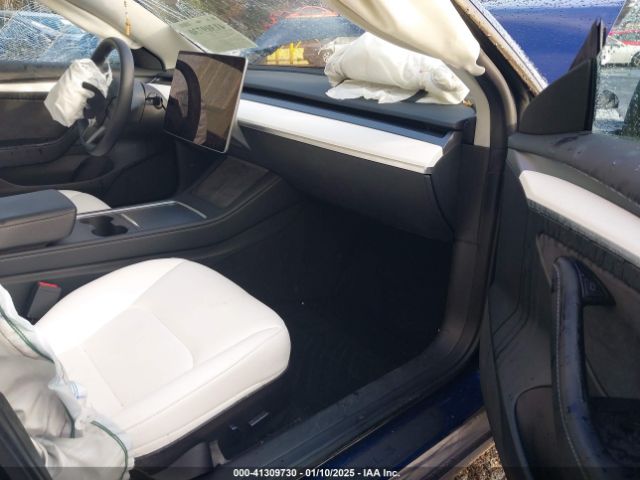 5YJ3E1EA0PF551837 Tesla MODEL 3
