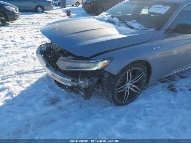 1HGCV3F93NA008991 Honda Accord Hybrid Touring