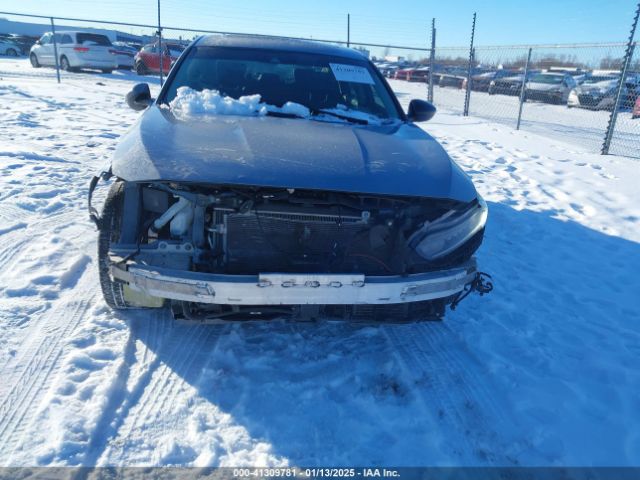 1HGCV3F93NA008991 Honda Accord Hybrid Touring