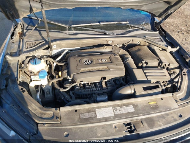 Volkswagen Passat 2016 1VWAT7A3XGC058412 Image 10