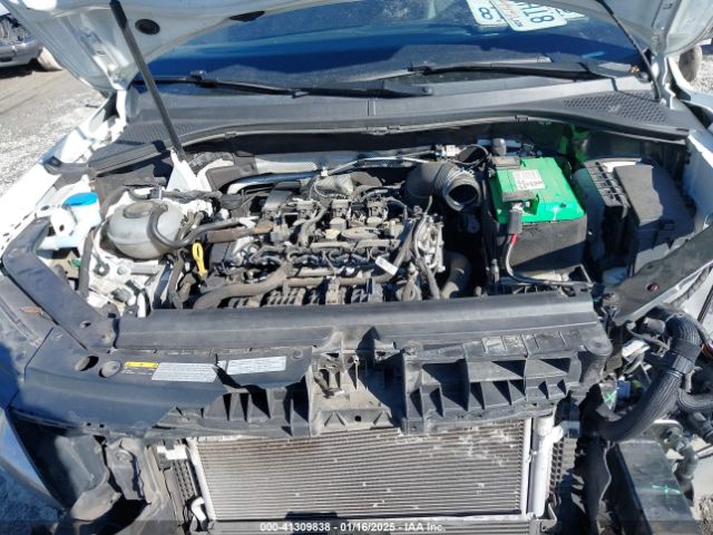 3VV0B7AX9JM015921 Volkswagen Tiguan 2.0t S