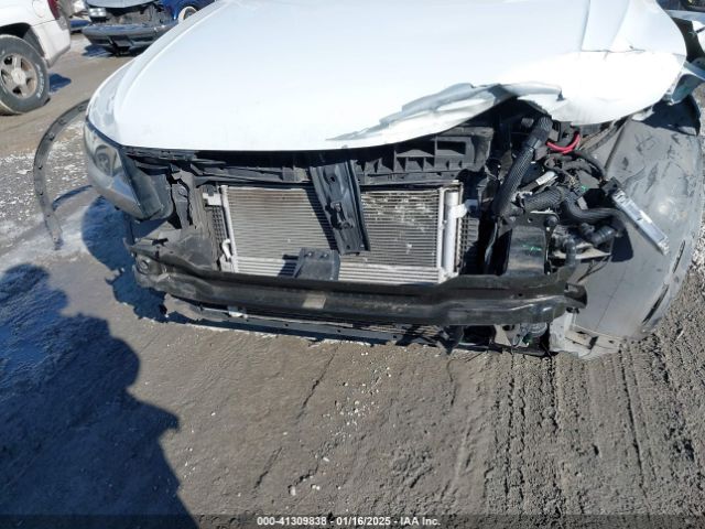 3VV0B7AX9JM015921 Volkswagen Tiguan 2.0t S