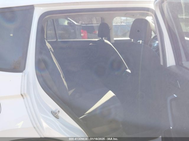 3VV0B7AX9JM015921 Volkswagen Tiguan 2.0t S