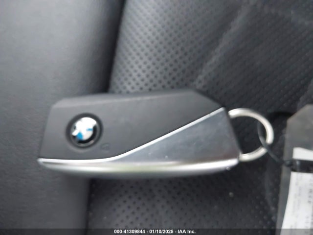 BMW X1 2023 WBX73EF09P5W37687 Image 11