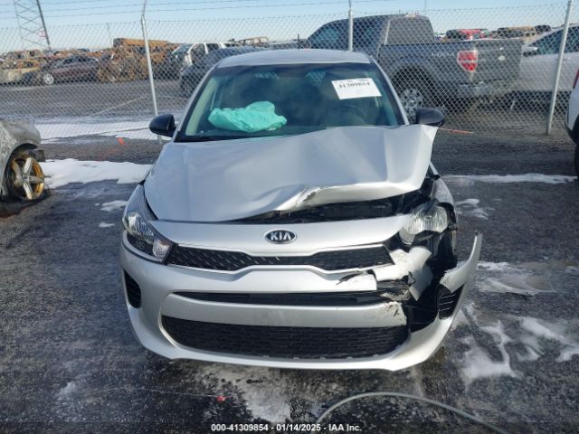 3KPA25AB2JE088389 KIA RIO LX
