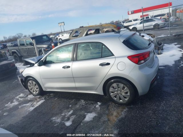 3KPA25AB2JE088389 KIA RIO LX