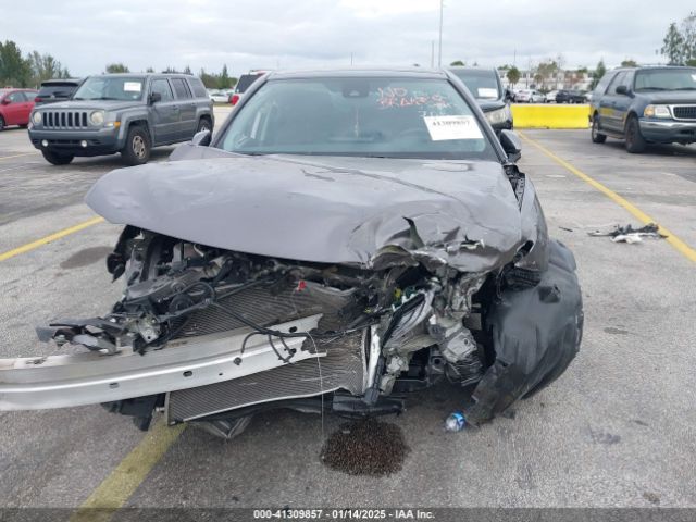 4T1K61AK6NU028443 Toyota Camry