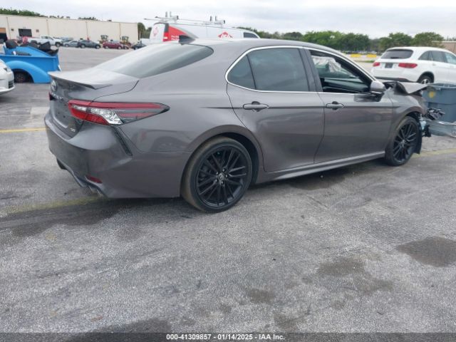4T1K61AK6NU028443 Toyota Camry