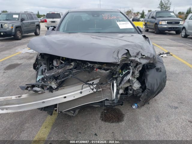 4T1K61AK6NU028443 Toyota Camry