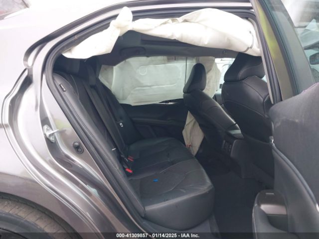 4T1K61AK6NU028443 Toyota Camry