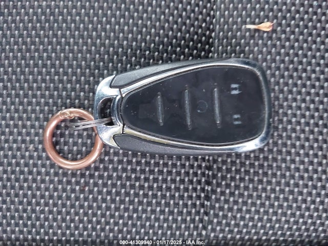 Chevrolet Traverse 2018 1GNERGKWXJJ218245 Image 11