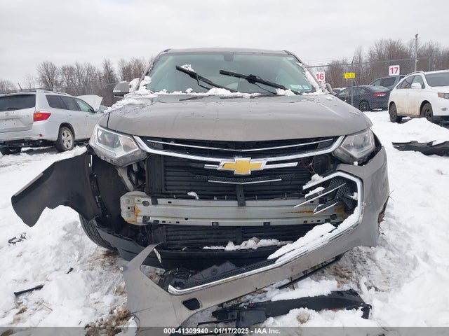 Chevrolet Traverse 2018 1GNERGKWXJJ218245 Image 12