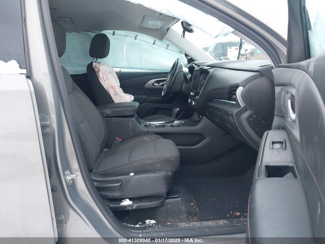 Chevrolet Traverse 2018 1GNERGKWXJJ218245 Image 5