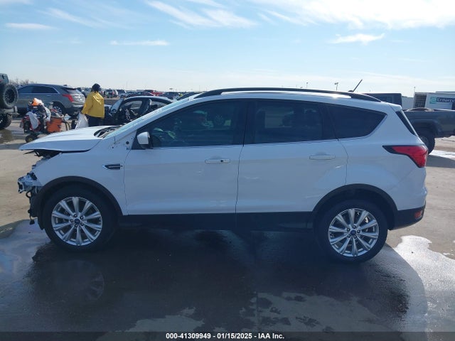 Ford Escape 2019 1FMCU0HD7KUA41211 Image 15