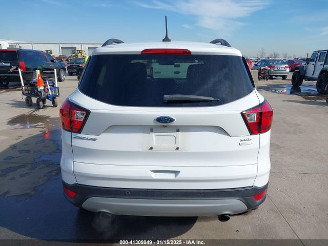 Ford Escape 2019 1FMCU0HD7KUA41211 Image 17