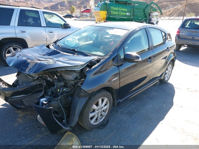 JTDKDTB37H1592170 Toyota PRIUS C