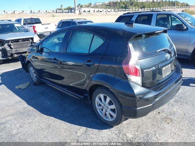 JTDKDTB37H1592170 Toyota PRIUS C