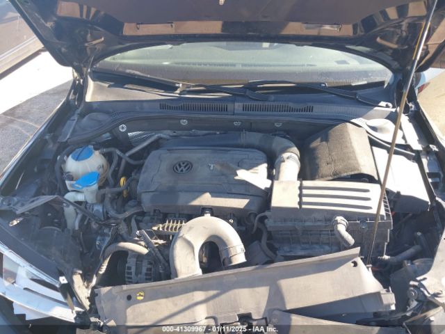 3VWD17AJ9FM415626 Volkswagen JETTA SEDAN