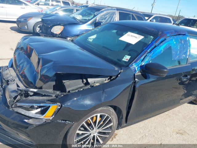 3VWD17AJ9FM415626 Volkswagen JETTA SEDAN
