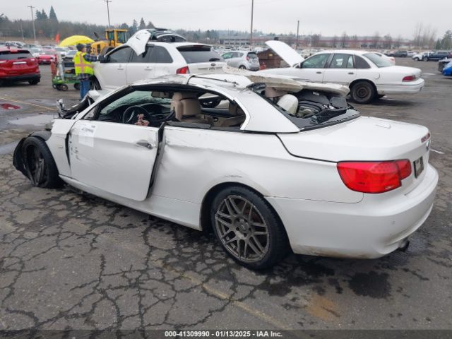 2011 BMW 3 SERIES WBADX7C50BE580088 Photo 2