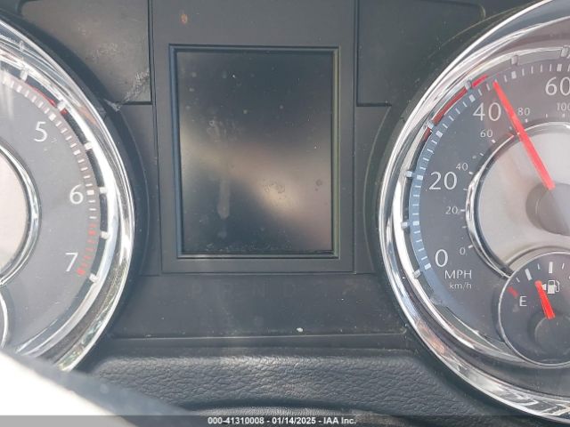 2C4RC1BG2ER237147 Chrysler Town & Country