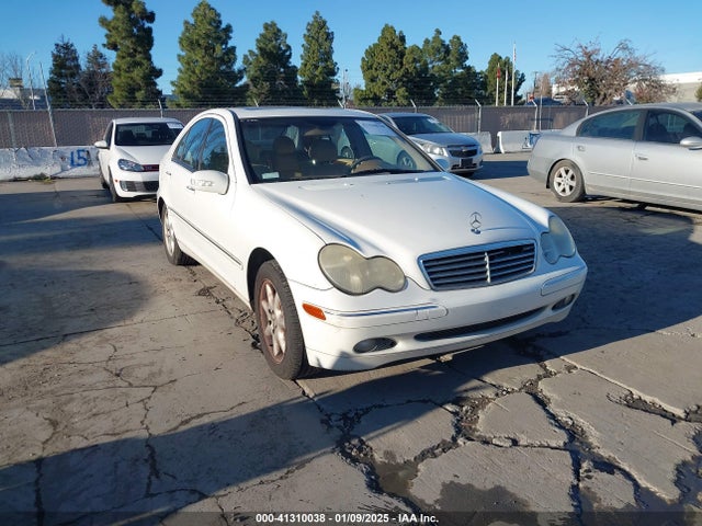 2003 MERCEDES-BENZ C-CLASS WDBRF61J93F365888