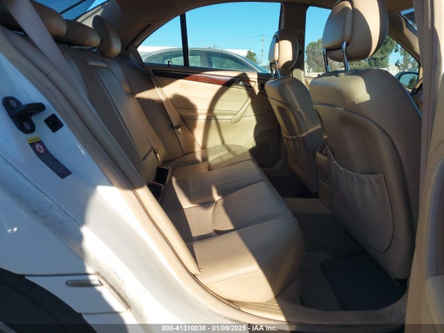 2003 MERCEDES-BENZ C-CLASS WDBRF61J93F365888 Photo 7